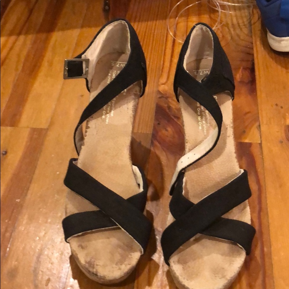 Toms black wedge sandals